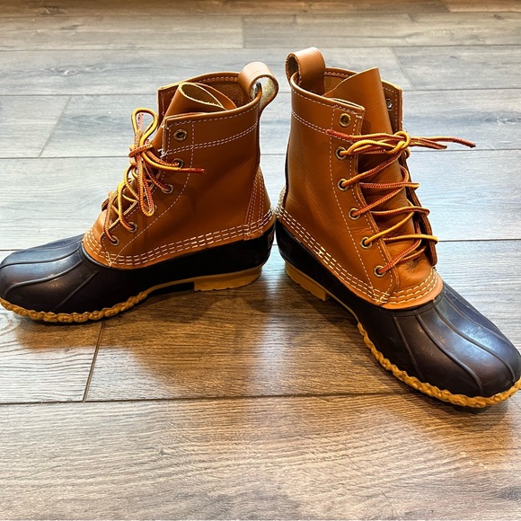 L L Bean Women's Bean Boots size 7 - Picture 4 of 7
